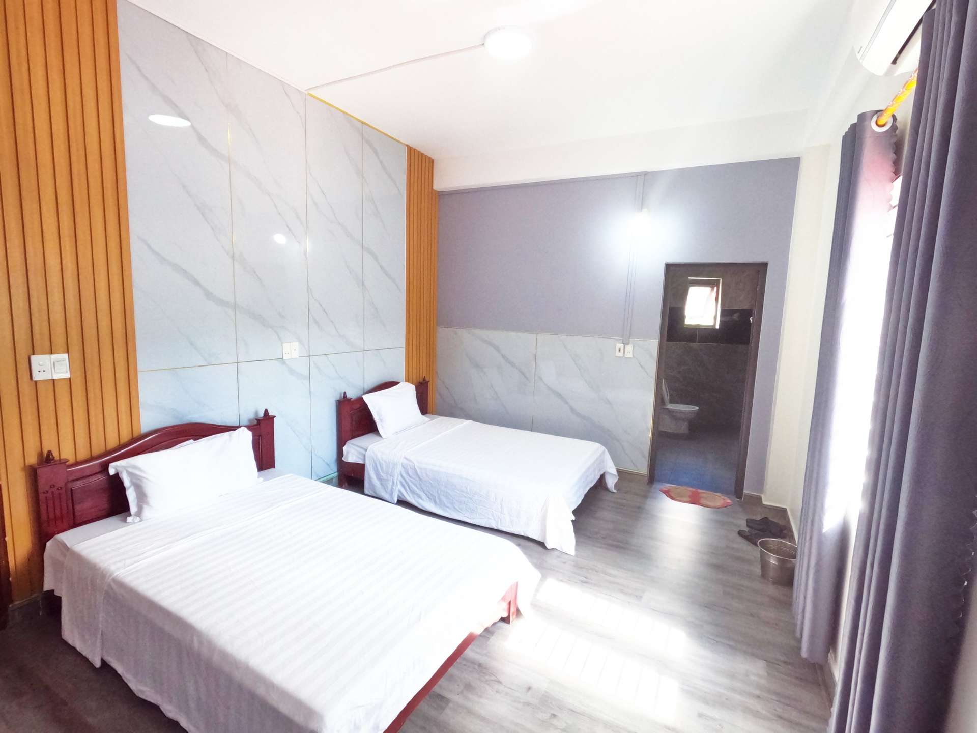 Hoang Anh Guesthouse - Khách sạn giá rẻ Mèo Vạc 2 sao