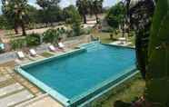 Swimming Pool 2 Resort Preeburan