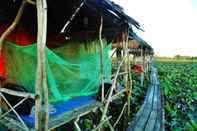 Bedroom Lotus Lake Homestay