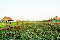 Lobi Lotus Lake Homestay