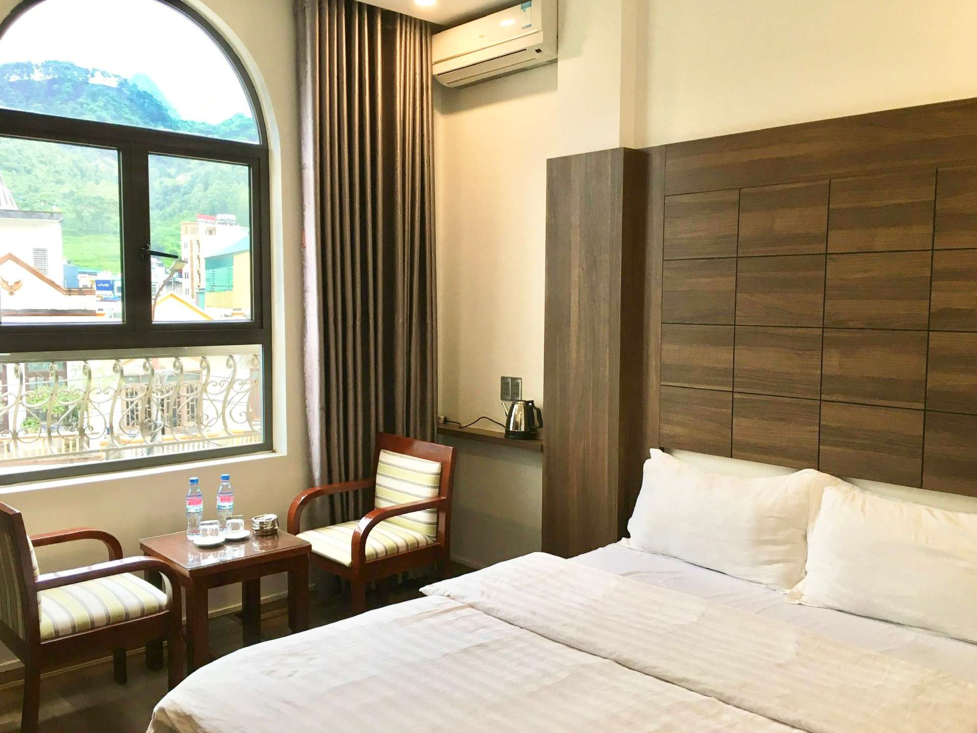 Khai Hoan Hotel Ha Giang - khách sạn ở Đồng Văn