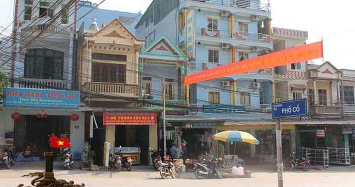 Bên ngoài Thien Huong Hotel