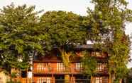 Luar Bangunan 6 Riverhouse Hotel (The Teak House)