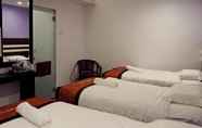 Bedroom 6 Kristal Hotel Seri Iskandar