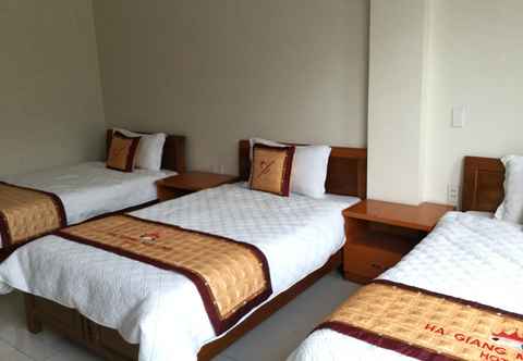 Bedroom Mai Linh Hotel