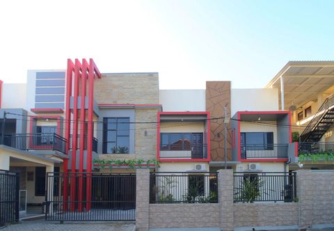 外部的 Graha Deanofa Syariah