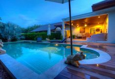 สระว่ายน้ำ 6 POMMARD - 3 Bedrooms Villa by Jetta