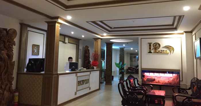 Lobi Hoang Phung Hotel