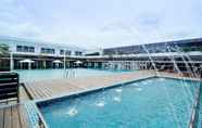 Swimming Pool 7 Hotel Sfera
