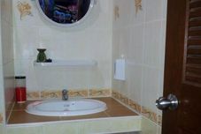 In-room Bathroom DD Guesthouse