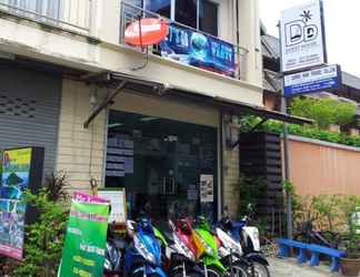 Luar Bangunan 2 DD Guesthouse