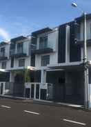 EXTERIOR_BUILDING Step-In Homestay @ Kota Laksamana Marina5