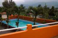 Swimming Pool Griya Sakinah Hotel