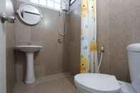 In-room Bathroom Bangpor Resort