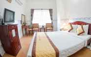 Kamar Tidur 7 Hung Anh Hotel