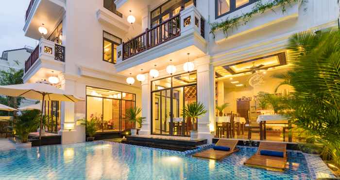 สระว่ายน้ำ Hoi An Discovery Villa