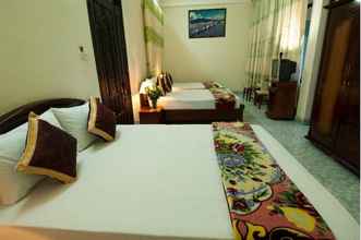 Bedroom 4 Ha Binh Hotel