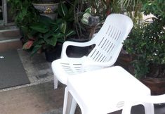 Common Space 5 No. 1 Guesthouse Silom