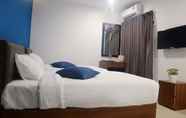 Phòng ngủ 5 Brezza Hotel Sitiawan