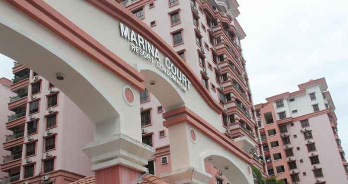 Bangunan Marimari Marina Service Condo