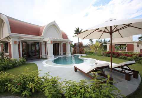 สระว่ายน้ำ Pulchra Resort Da Nang