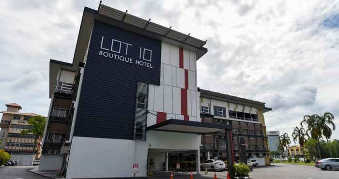 ภายนอกอาคาร Lot 10 Boutique Hotel