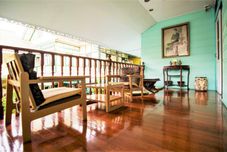 Ruang untuk Umum Samsen Sam Place