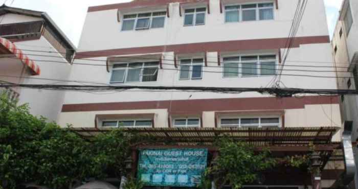 Exterior Pakinai Guest House