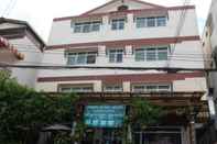 Exterior Pakinai Guest House