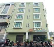 Exterior 2 LKS Hotel