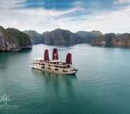 Bên ngoài 2 Orchid Ha Long Cruise