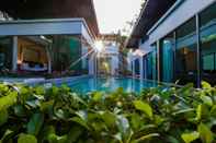 Swimming Pool Layan Pool VIllas