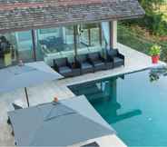 Lobi 2 Villa Tiga – Green Hills