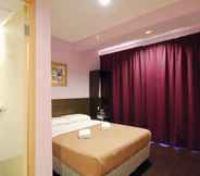 Bedroom 6 Aristo Hotel @ Putatan