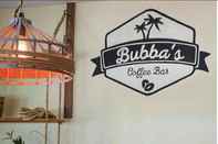 ภายนอกอาคาร Bubba's Bed & Coffee