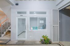 Lobby OYO 871 Aira Costel