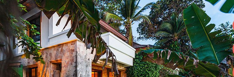 Lobby Cape Kata by Lofty Villas