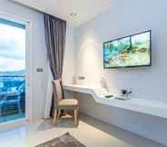 Bedroom 2 Studio 503 @Emerald Terrace by Lofty Villas