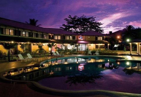 Exterior Pangkor Sandy Beach Resort