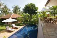 Swimming Pool Plantation Villa Lamyai