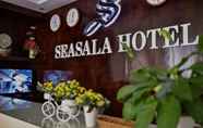 Lobi 3 SeaSala Hotel La van Cau
