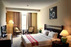 卧室 KK Times Square Hotel