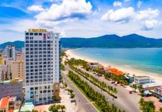 Bên ngoài 7 Le Hoang Beach Hotel