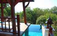 Swimming Pool 7 Vilawadee Villa