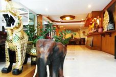 Luar Bangunan Thai City Palace