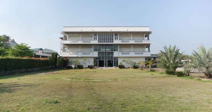 Exterior Sakthong Grand Hotel