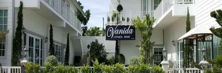 ล็อบบี้ Vanida Antique Home