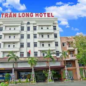 Exterior / Building1Tran Long Hotel Binh Duong,Điện Máy Xanh Ngã 3 Bình Chuẩn飯店