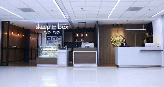 Lobby Sleep Box by Miracle