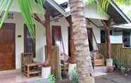 Luar Bangunan 6 Hery Homestay